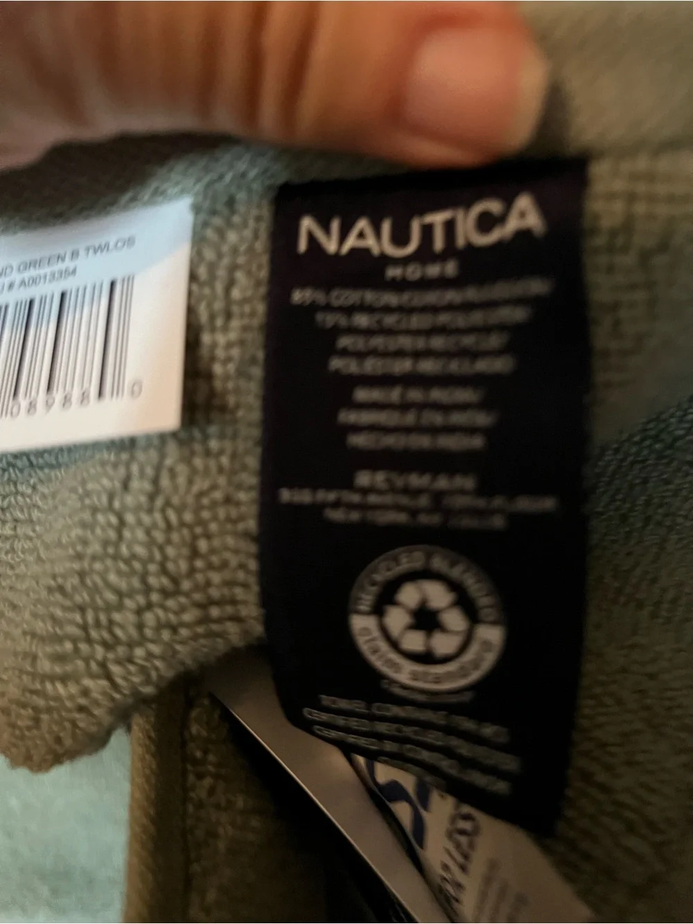 Nautica Tradewinds Green Plush Bath Towels - Set of 2